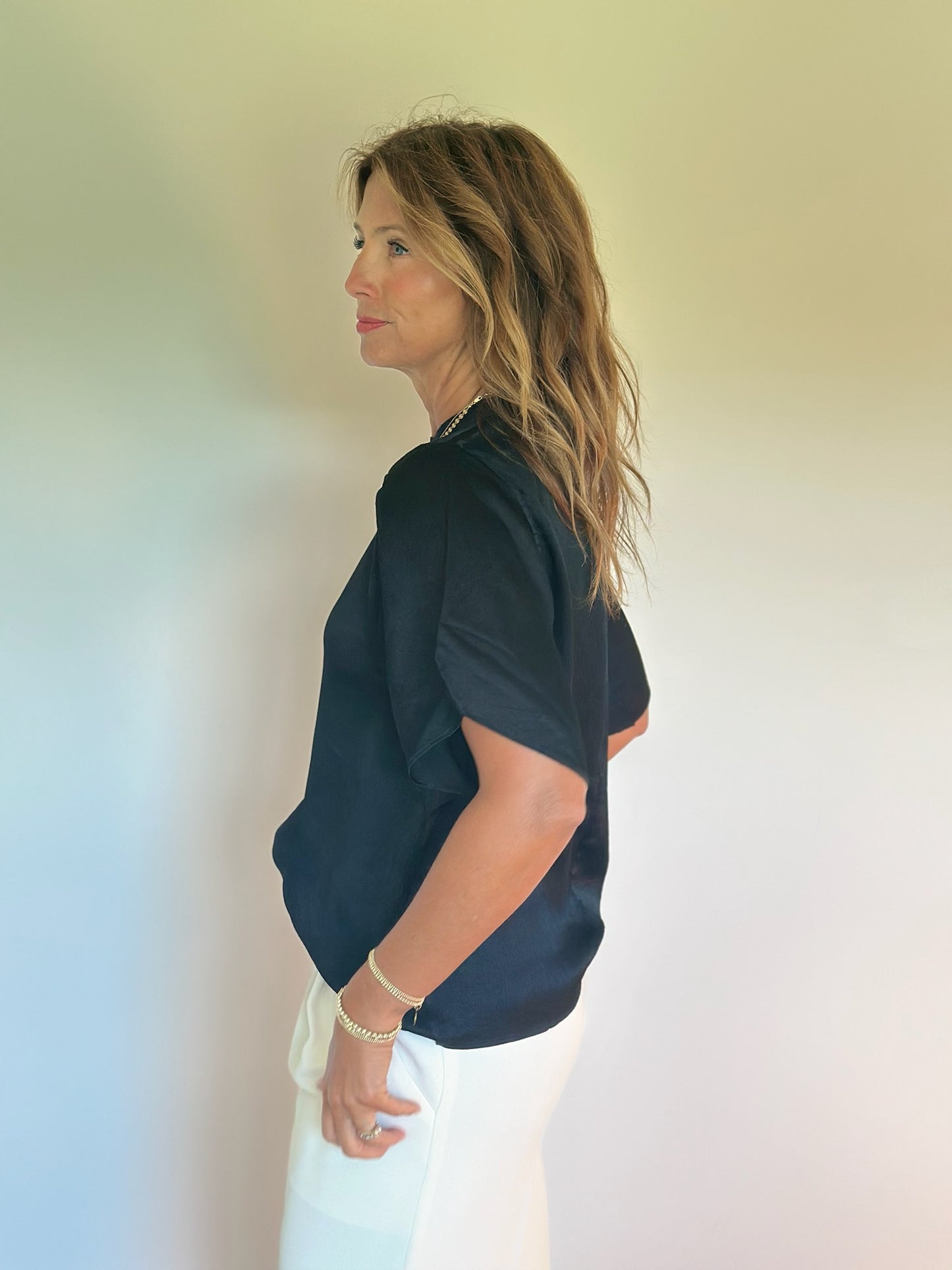 Woven 100% Silk Round Neck Short Sleeve Top