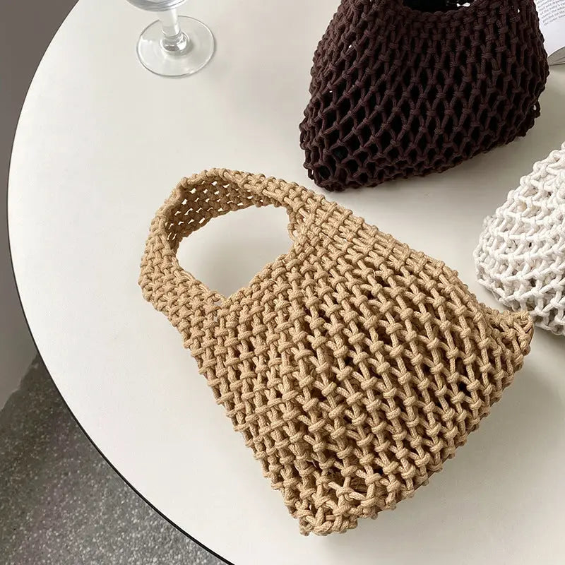 Hellow Shoulder Bag