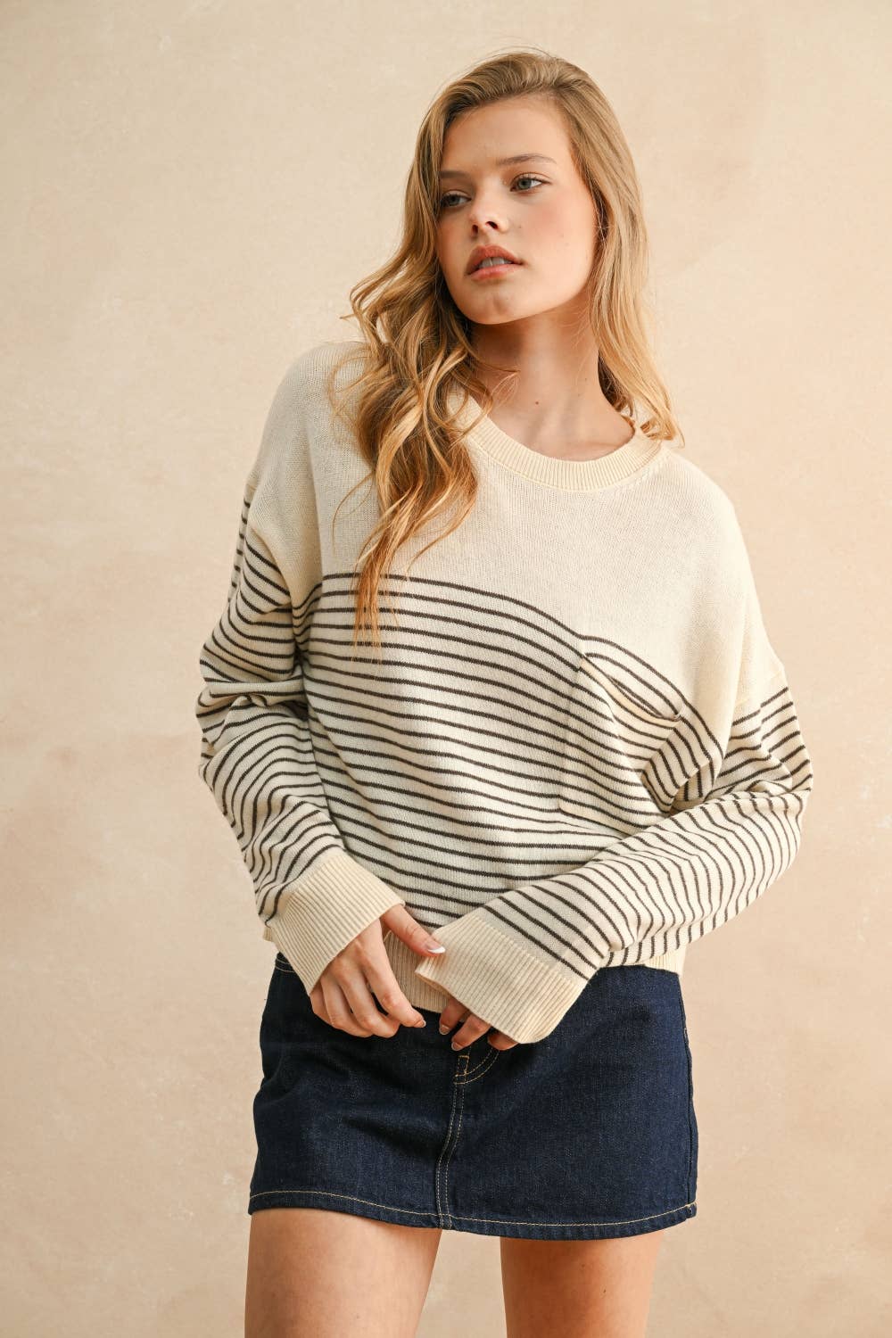STRIPE PATTERN SWEATER KNITTED TOP: CREAM/BLACK