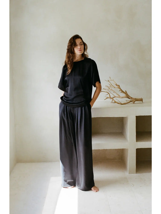 Woven 100% Silk Round Neck Short Sleeve Top