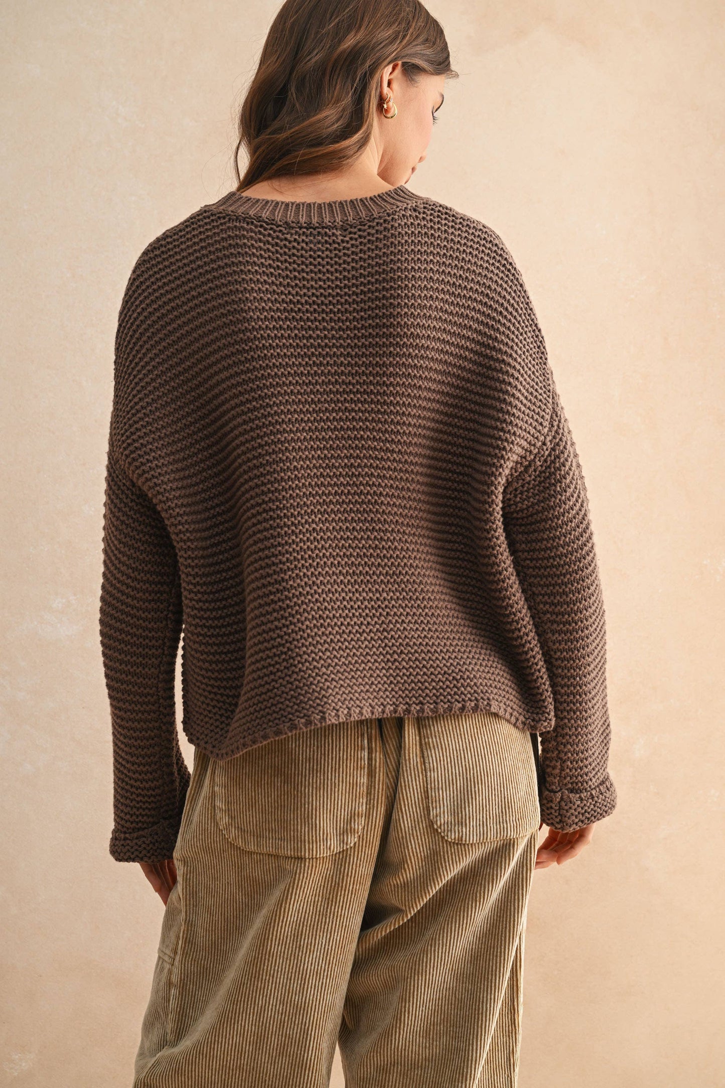ROUND NECK SWEATER KNITTED TOP: CREAM