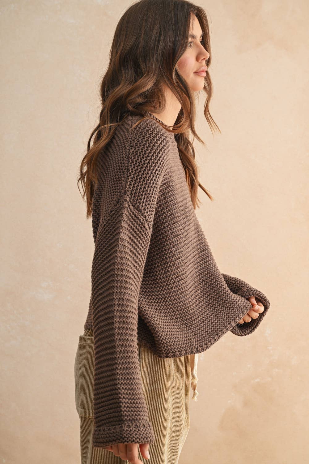 ROUND NECK SWEATER KNITTED TOP: CHOCOLATE